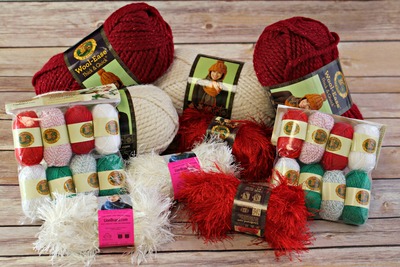 Christmas Yarn Collection Pack