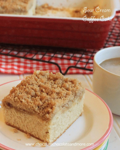 Sunday Morning Sour Cream Coffee Cake