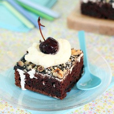 Down-Home Mississippi Mud Cake