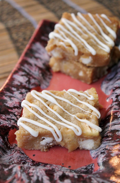 White Chocolate Apple Blondies