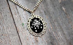 Stunning Snowflake Necklace | AllFreeJewelryMaking.com