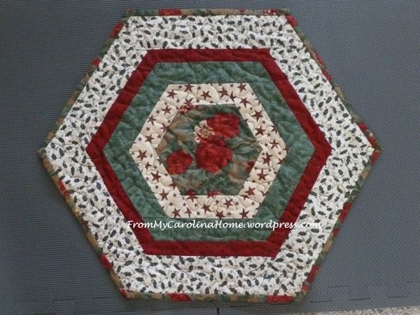 30 Free Table Runner Quilt Patterns, Round Table Runner Patterns Free