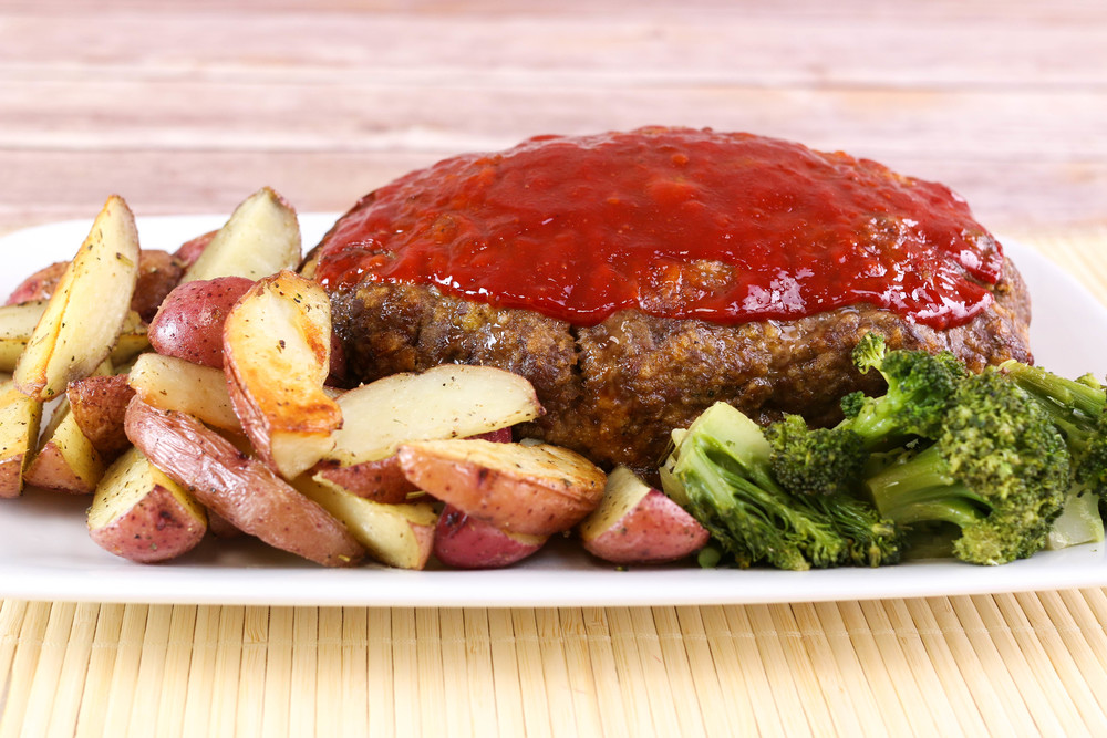 Healthy Mini Meatloaf - The Seasoned Mom