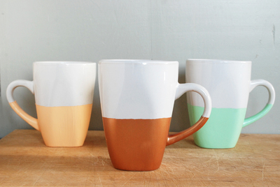 DIY Paint-Dipped Mugs