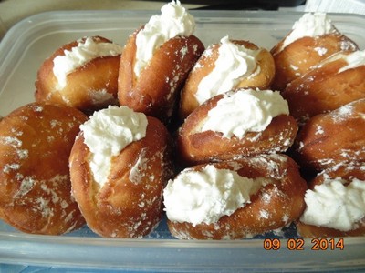 Dunkin Donuts Vanilla Cream Filled Donuts Copycat