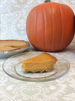 Pumpkin Pie with Graham Cracker Crust