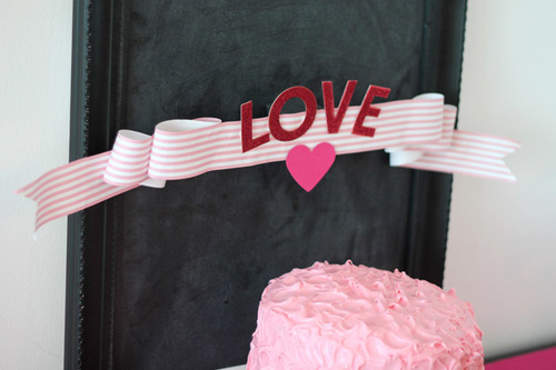 DIY Paper Ribbon Love Banner