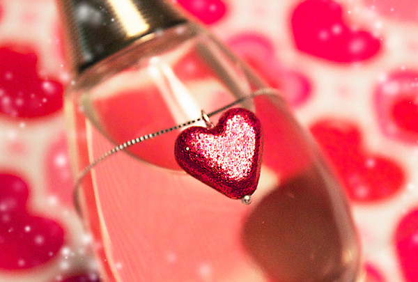 Glitter Heart Pendant