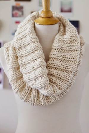Cozy Ribbed Cowl