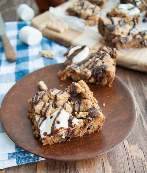 Toasted Smore Cookie Bars