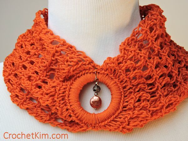 Pretty Pendant Cowl Pattern