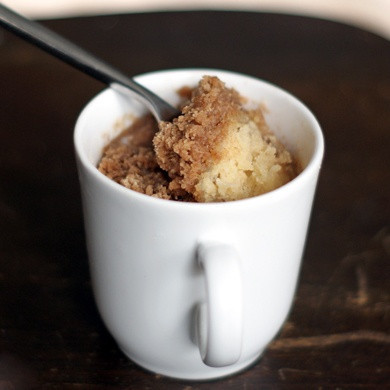 2 Minute Coffee Cake in a Mug