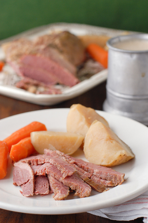 Beer-Simmered Corned Beef and Veggies