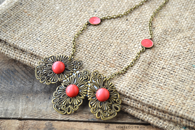 Luxurious Filigree Necklace