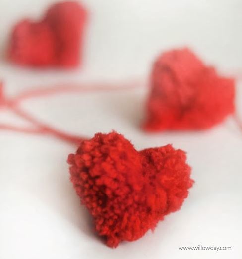 How to Make a Pom Pom Heart