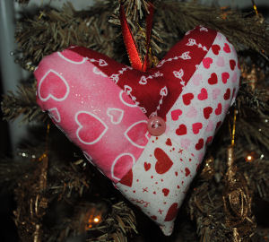 Four Patch Hanging Valentine Heart