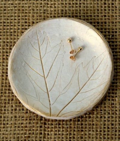 Lavish Leaf Jewelry Dish