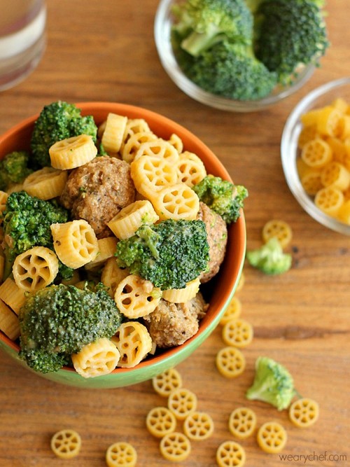 Cheesy Skillet Pasta with Meatballs and Broccoli
