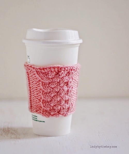 How to Knit  Basic Cup Cozy (Closed Captions) 