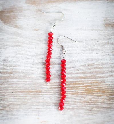 Stunningly Simple Valentine's Day Earrings