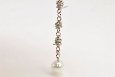 Barbed Wire Pearl Drop Earrings