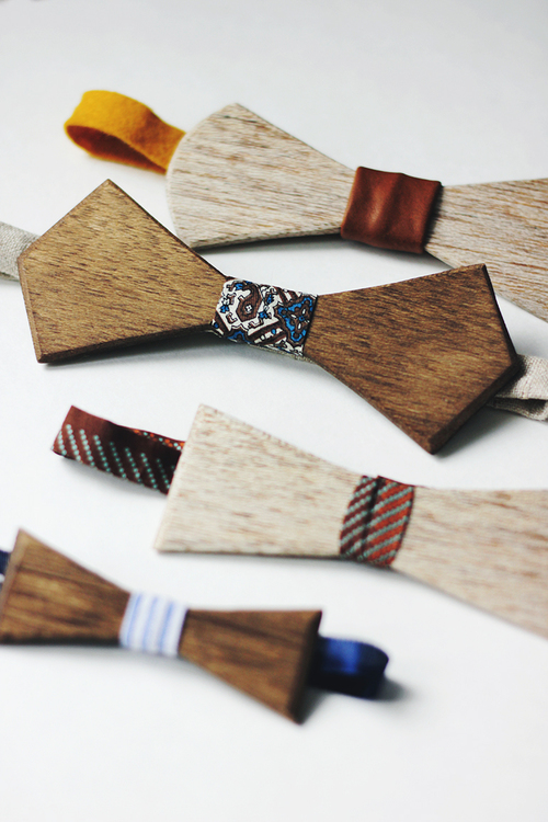 Wooden Bow Tie | AllFreeDIYWeddings.com