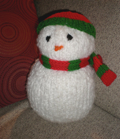 Knit Snowman with Accessories