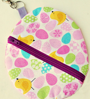 Eggy Coin Purse Pattern