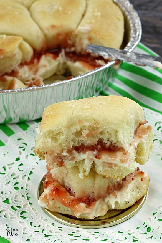 Strawberry Cream Cheese PullApart Bread