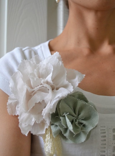 Statement DIY Fabric Flowers