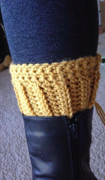Peekaboo Boot Cuffs Free Crochet Pattern