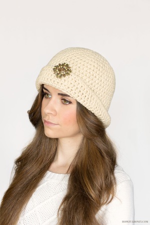 crochet cloche hat