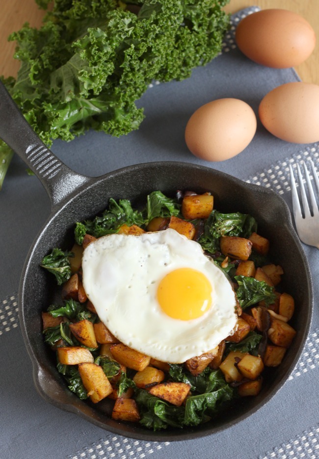 How to eat with a bunch of chinese people Super Simple Breakfast Hash | FaveHealthyRecipes.com