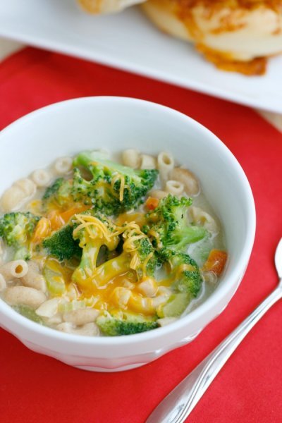 Skinny Broccoli and Cheese Soup