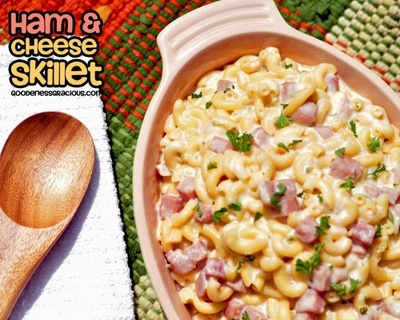 Skillet Macaroni and Cheese and Ham