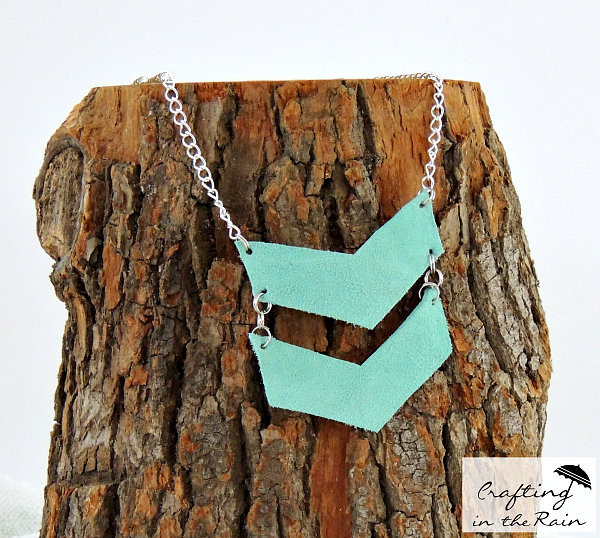 Trendy Turquoise Leather Necklace