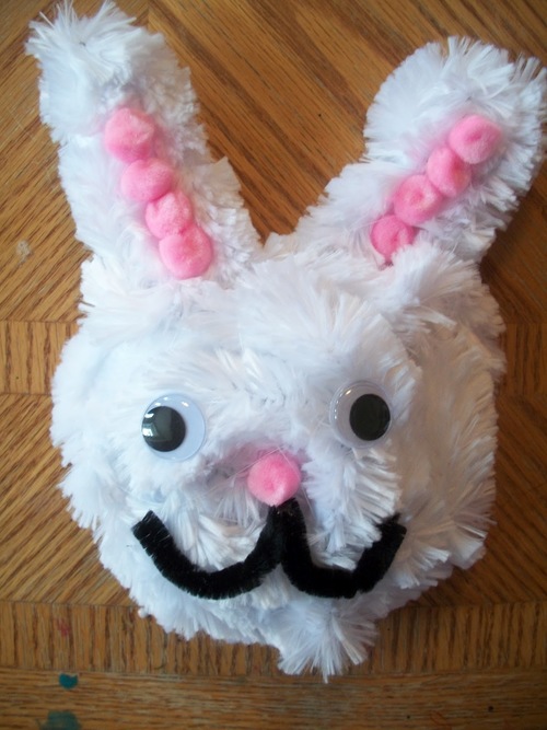 Pipe Cleaner Easter Bunny