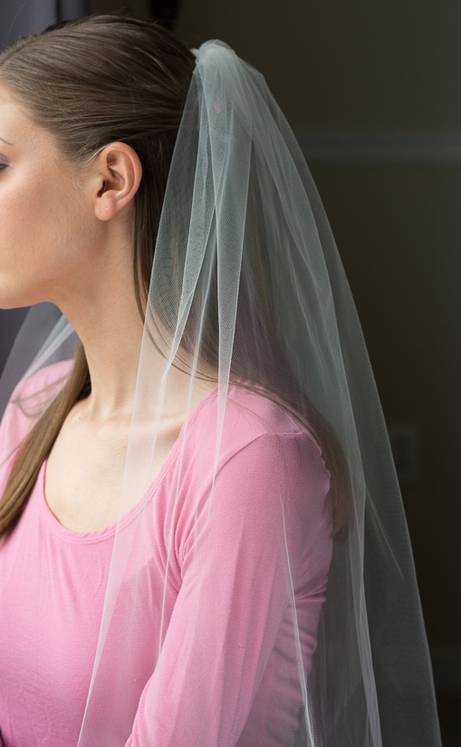 Effortlessly Elegant Bridal Veil