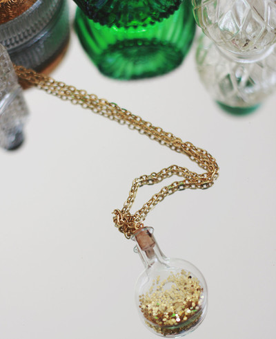 Lucky Leprechaun Dust Necklace