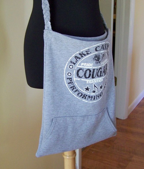 Sweatshirt Tote Tutorial