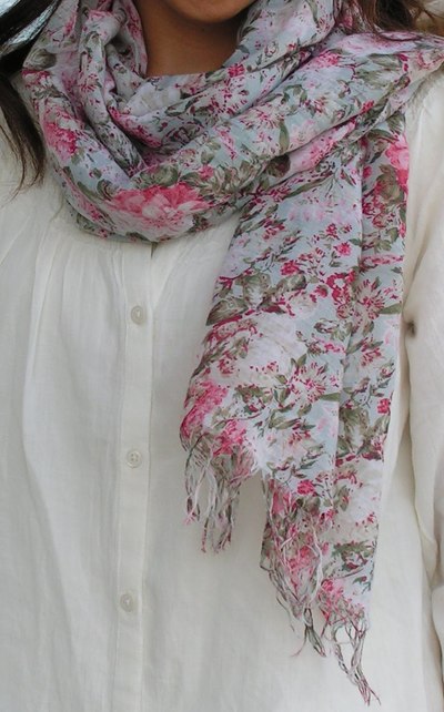 A Scarf for Spring