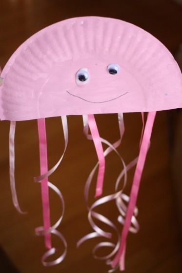 Jellyfish Paper Plate Craft