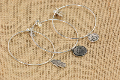 Simply Charming Easy Bracelets To Make