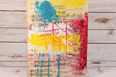 How to Paint With Recycled Gift Cards
