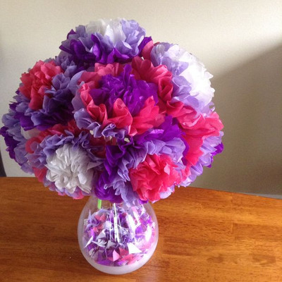 Super Pretty Tissue Paper Flowers