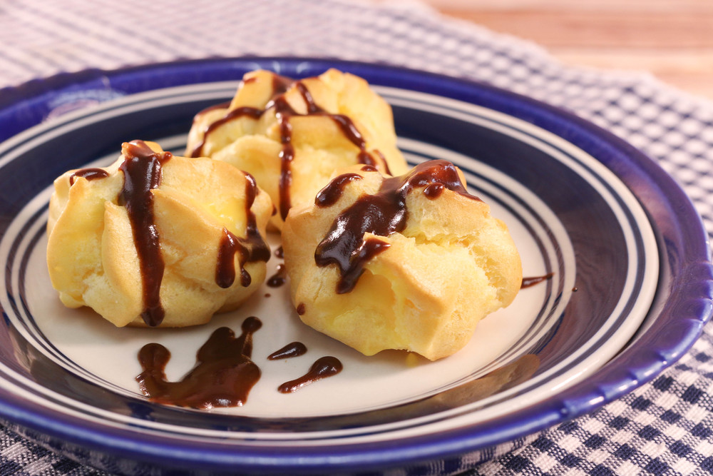 Cream Puffs with Vanilla Custard Filling-image