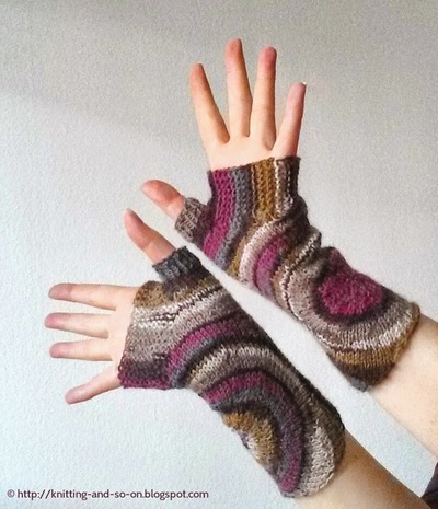 Ripple Effect Knit Fingerless Gloves
