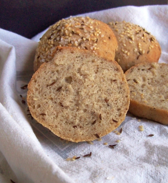 Seeded Gluten Free Buns | FaveGlutenFreeRecipes.com