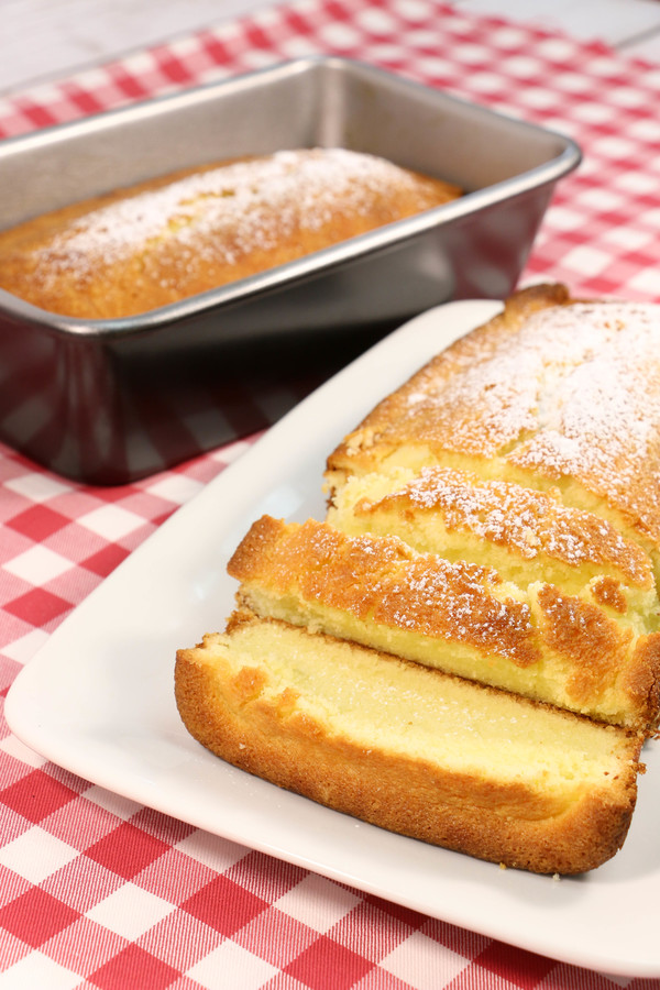 Homemade Whipped Cream Pound Cake