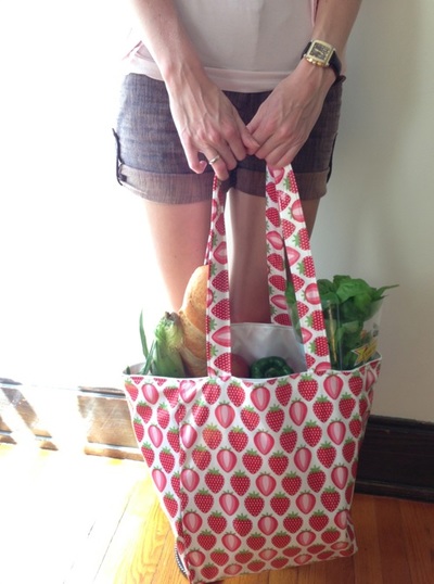 Free Tote Bag Pattern Party: 18 How to Make a Tote Bag Ideas